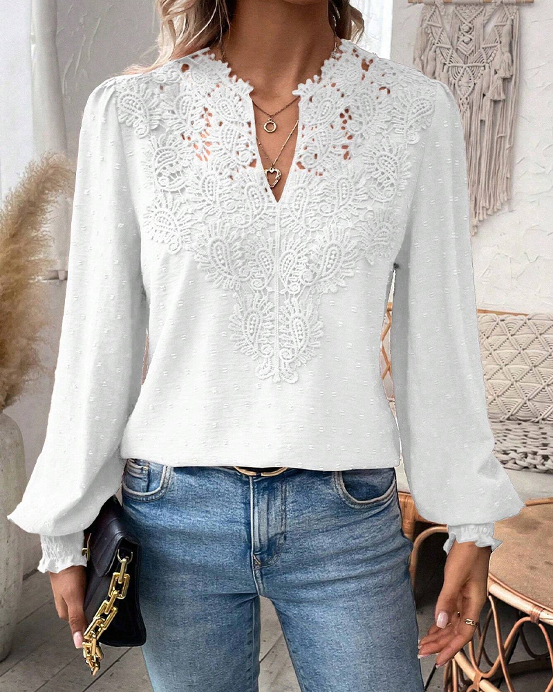 EB | V-Ausschnitt Spitze Jacquard