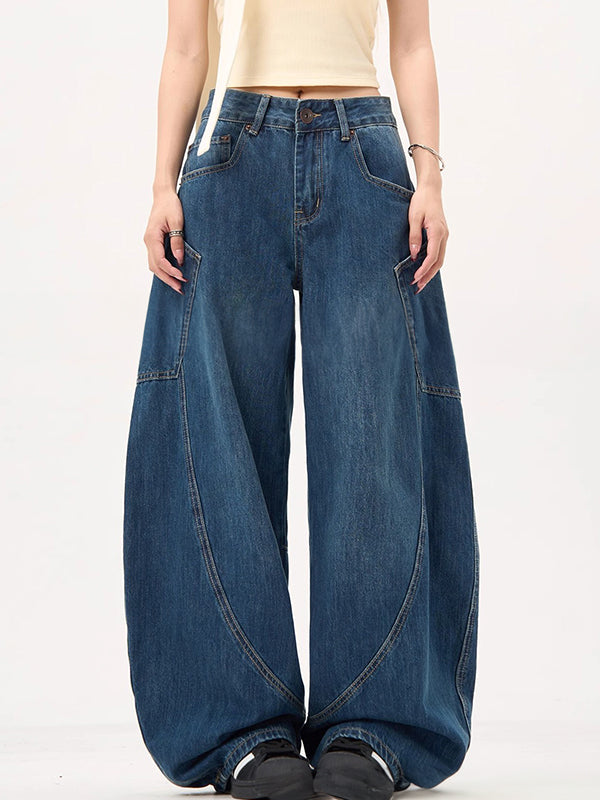 EB | Blaue Boyfriend Jeans Mit Großen Taschen Und Weitem Krummschnitt