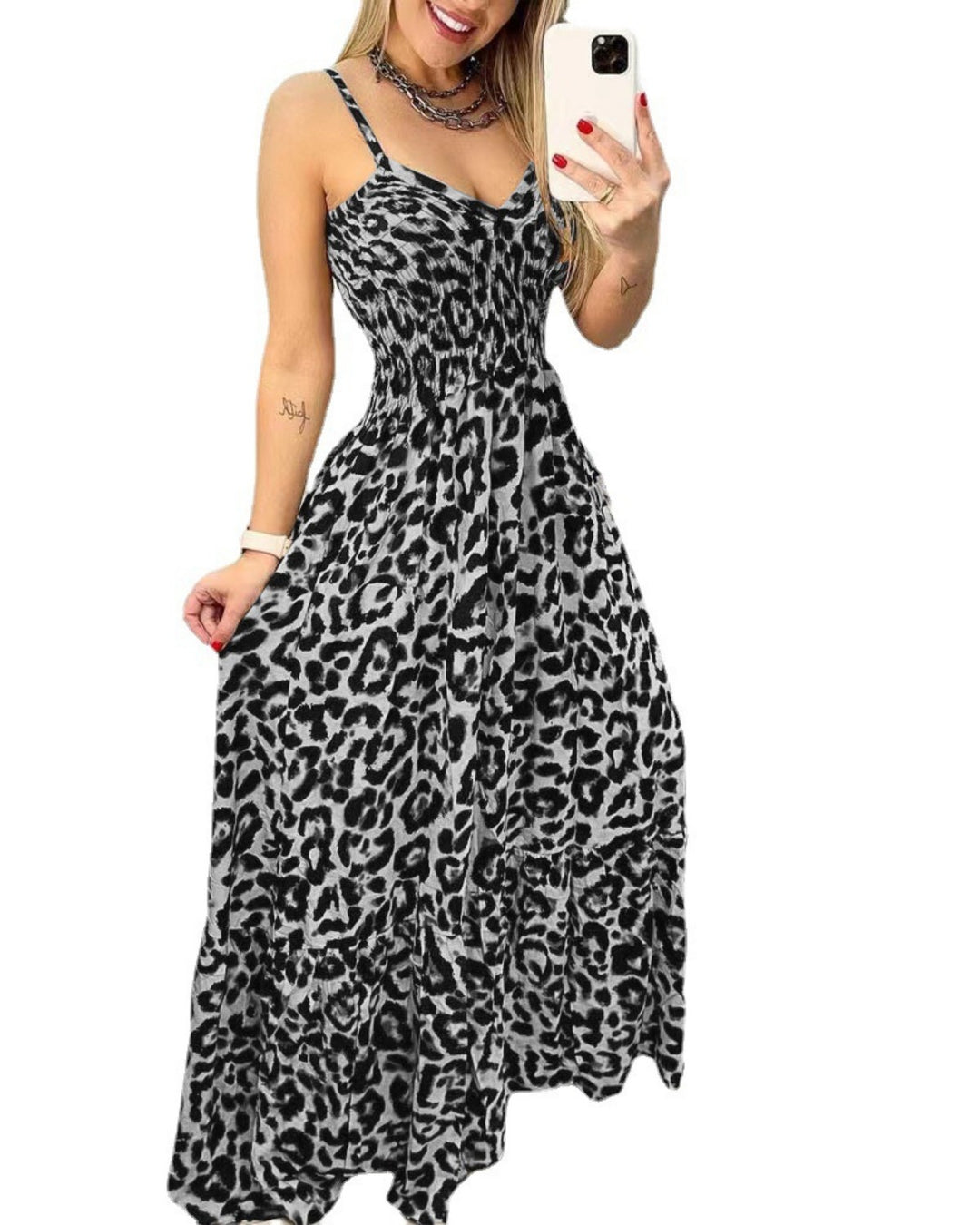 EB | Kleid mit Leopardenmuster und Hosenträgern mit V-Ausschnitt