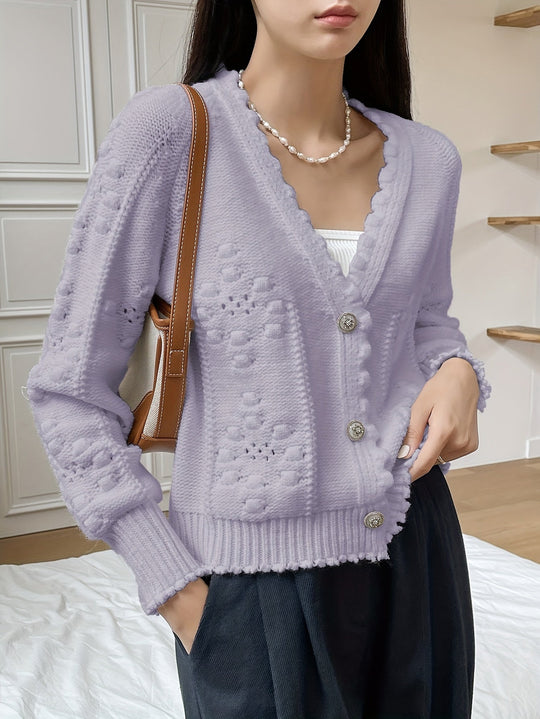EB | Zeitlose und Elegante Strickjacke