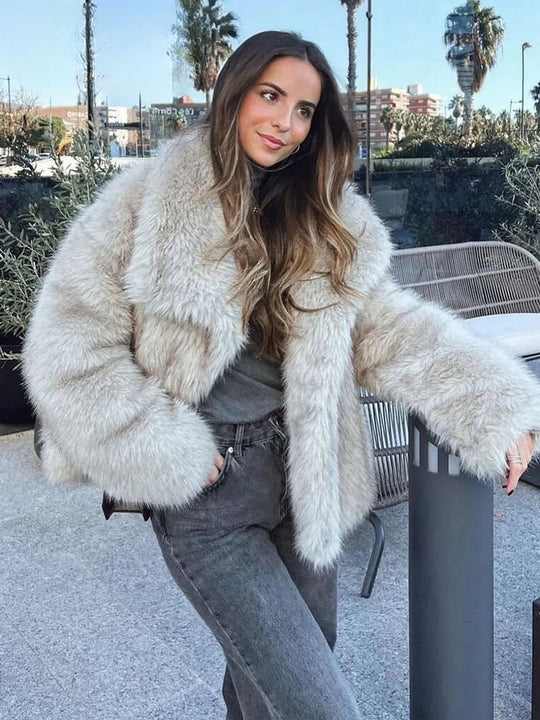 EB | Pelsjacke für Modische Damen