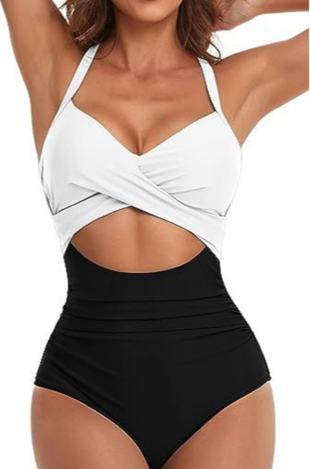 EB | Hohler rückenfreier Bikini mit engen Trägern