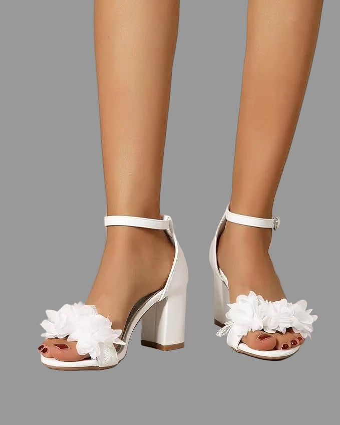 EB | High Heels Sandalen mit Blumenverzierungen Damen | mit zarten Stoffblumen geschmückte Sandalen für Damen