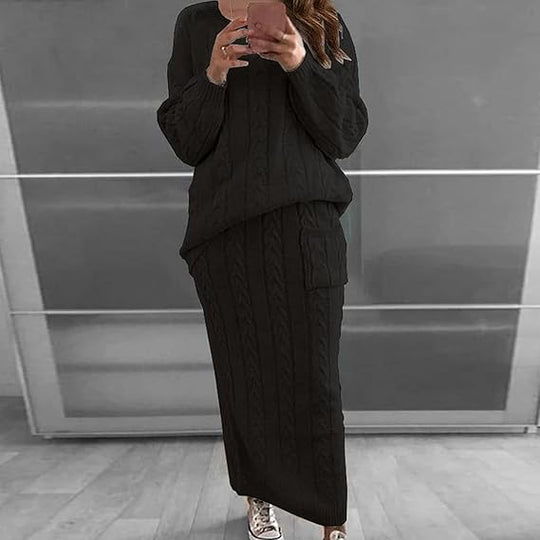 EB | Wintersatzs Aus Strickpullover und Rock