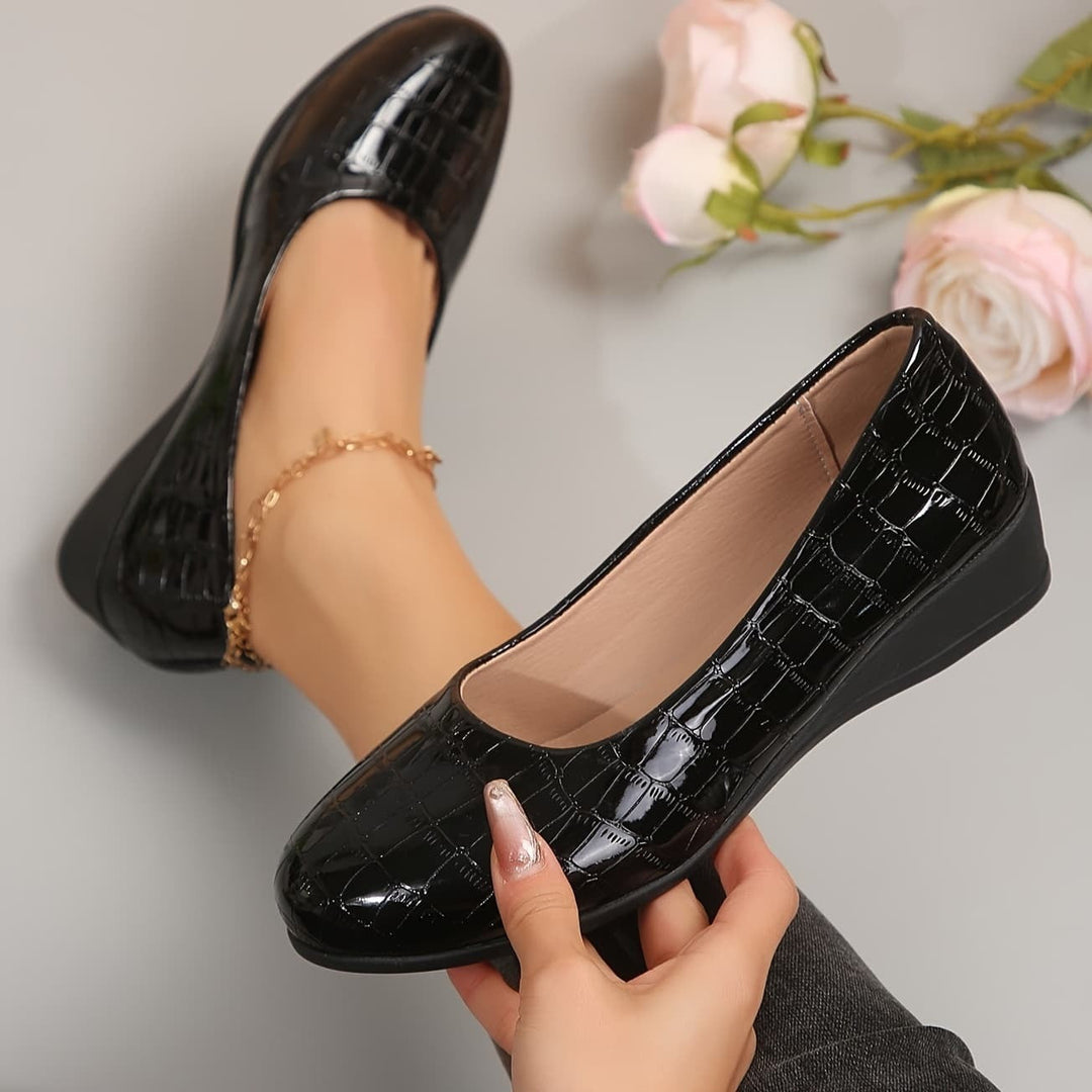 Atmungsaktive Lederschuhe mit rutschfester Sohle EB EB
