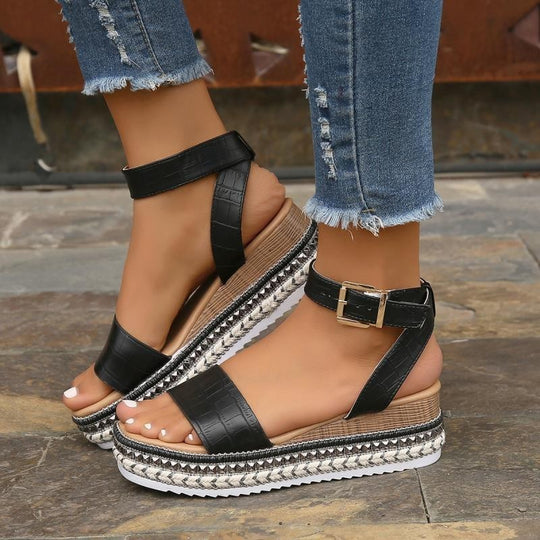 EB | Sommer Sandalen mit Schnallenriemen und Plateau