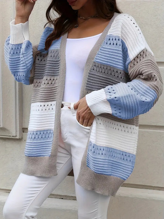 EB | Strickjacke mit Farbblockierungen