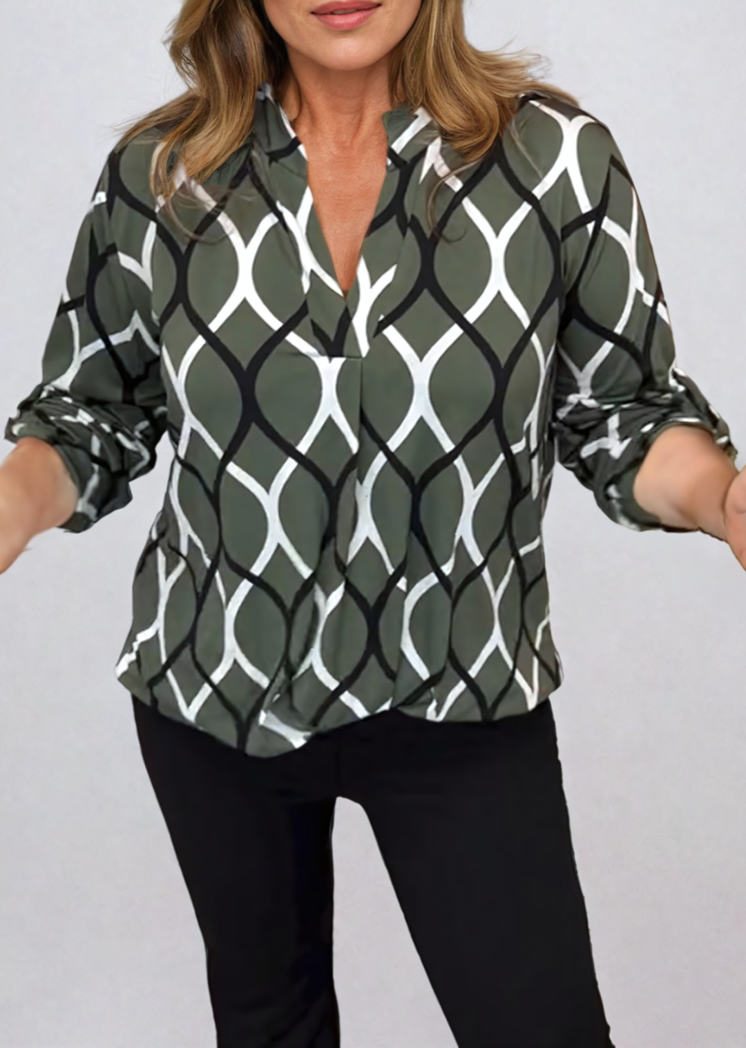 EB | Elegante Bluse mit Grafischem Muster Leicht und Stilvoll Perfekt für Den Alltag