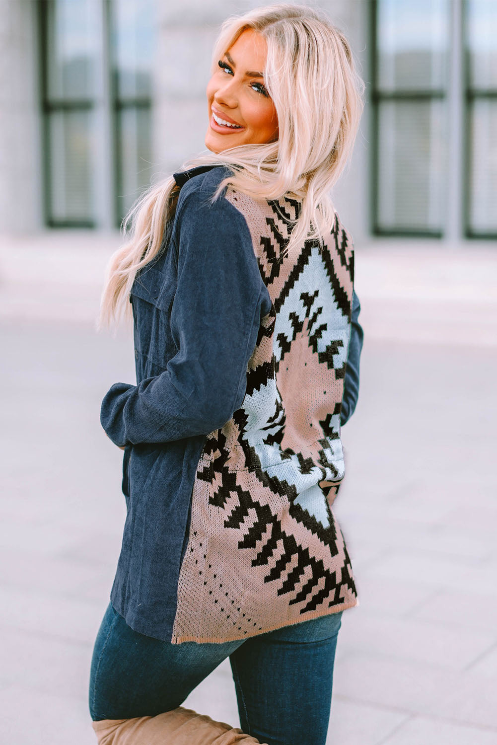 EB | Einzigartige Jacke mit Grafischem Rücken-design Modern und Stilvoll Perfekt für Den Alltag