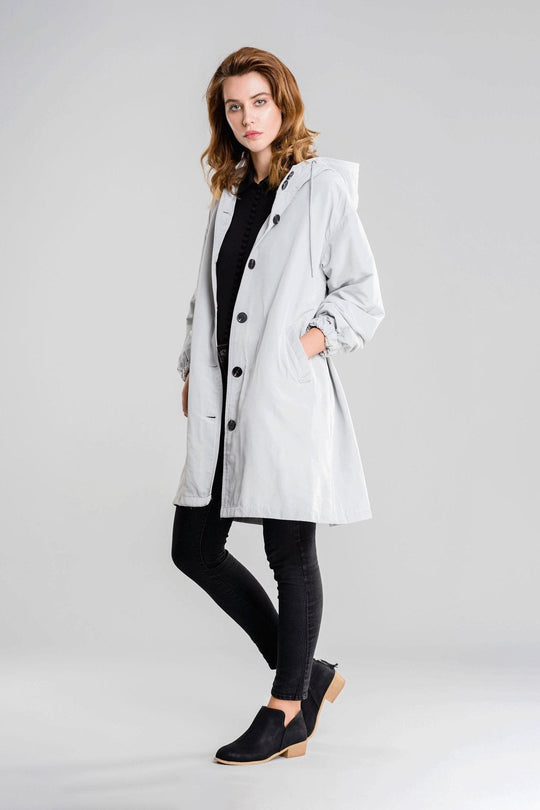 EB | Schicke Weiße Regenjacke