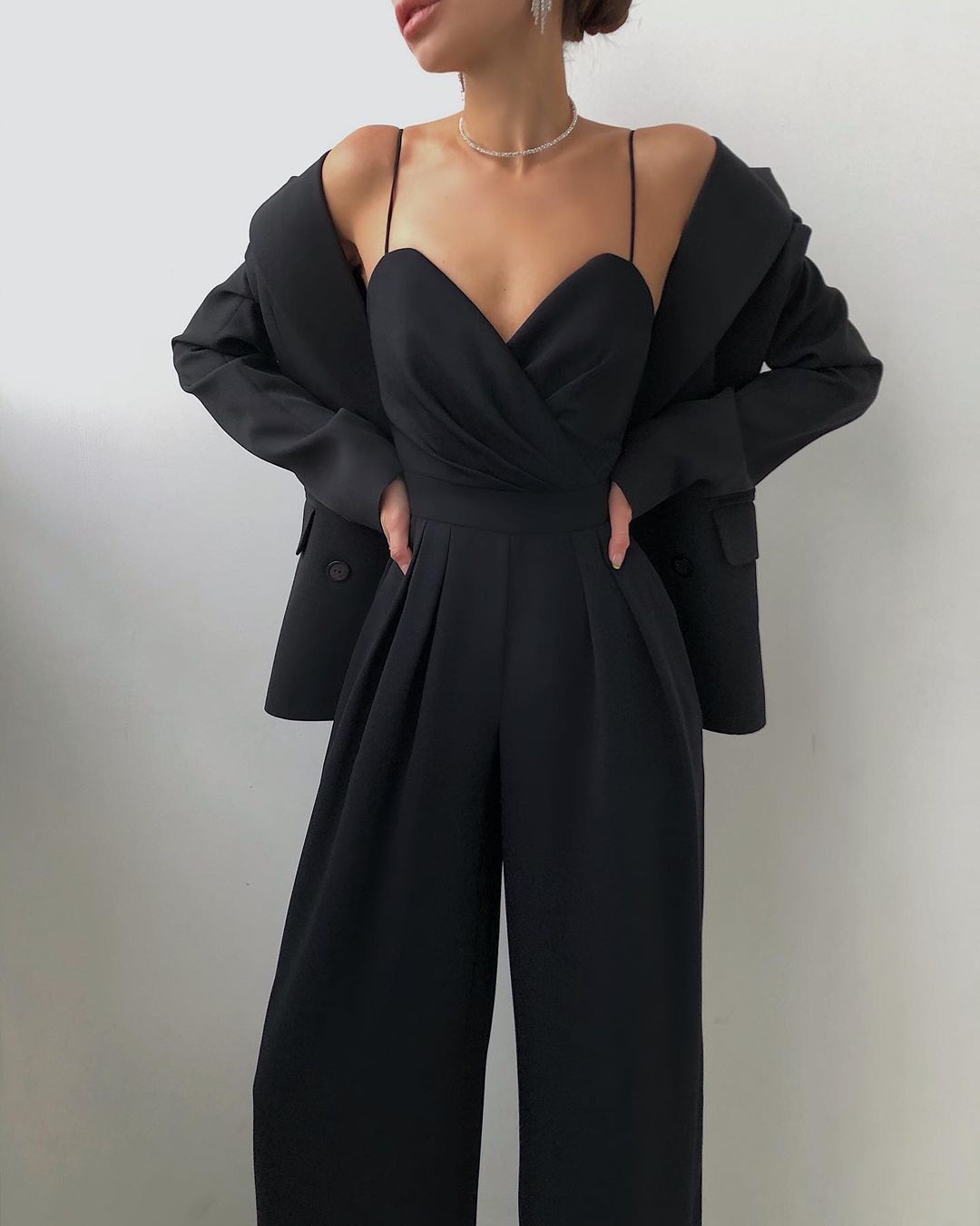EB | Damen Eleganter Fließender Jumpsuit mit Spaghettibändern für Festliche Anlässe