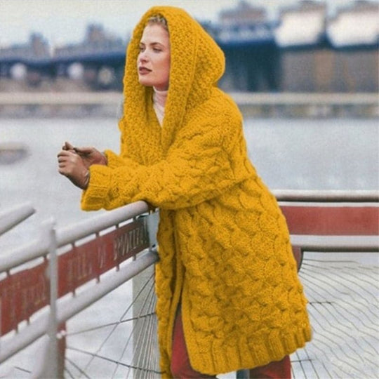 EB | Schlichte und stilvolle Winter-Strickjacke