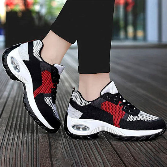 Atmungsaktive Farbblock-Sneaker EB