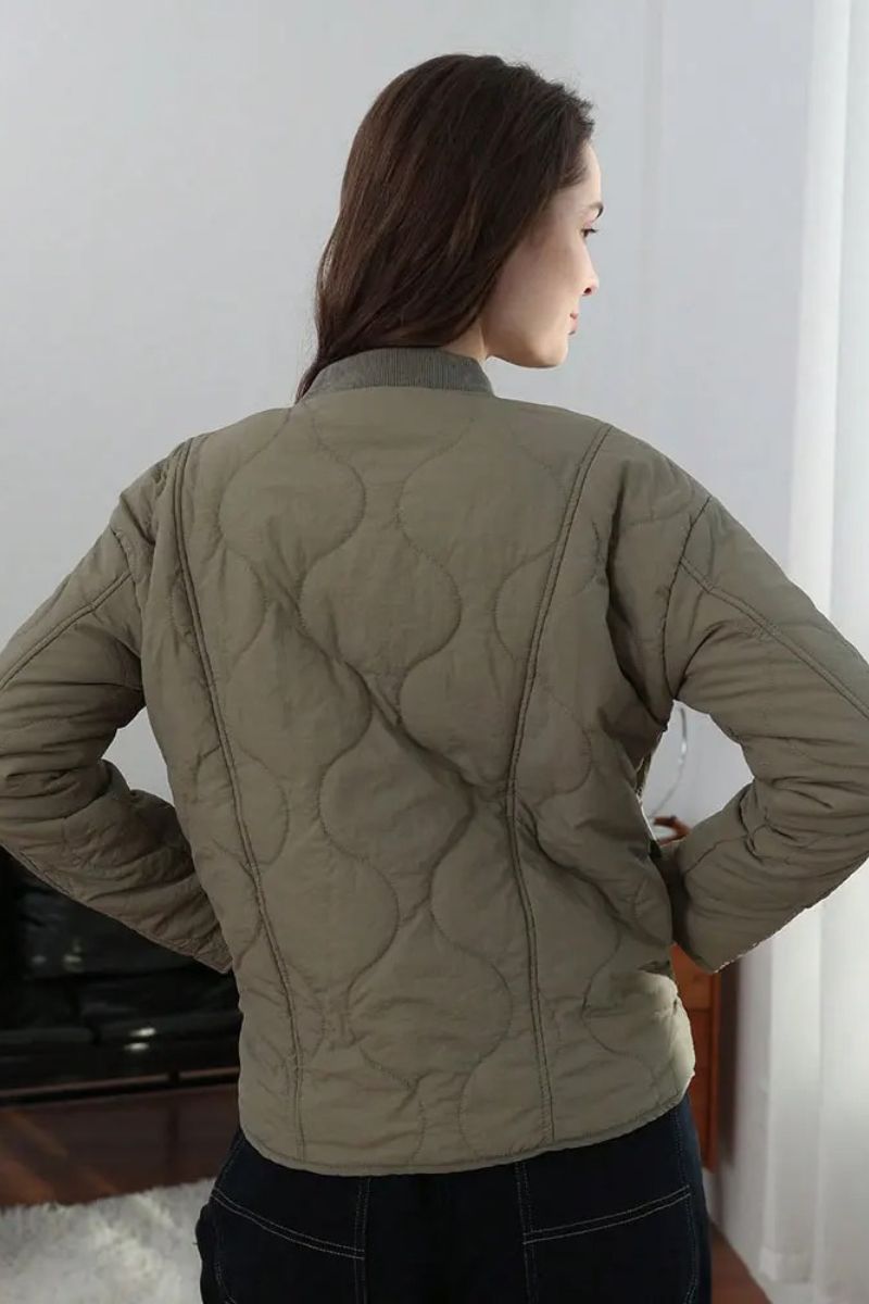 EB | Moderne Steppjacke