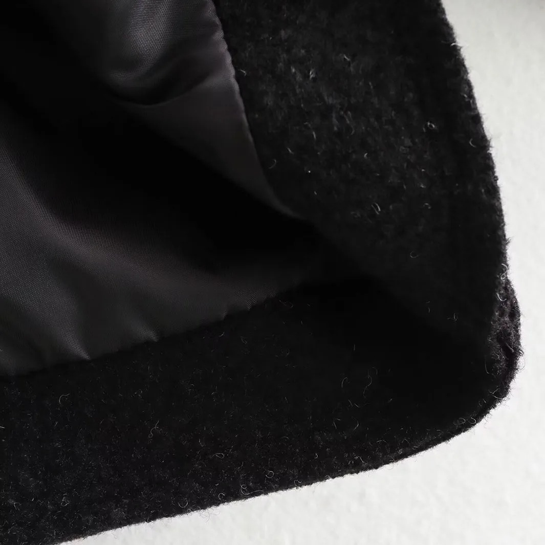 EB | Kühne Eleganz für Frauen