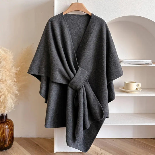 EB | Windbreaker Jacke mit Eleganter Drapierung