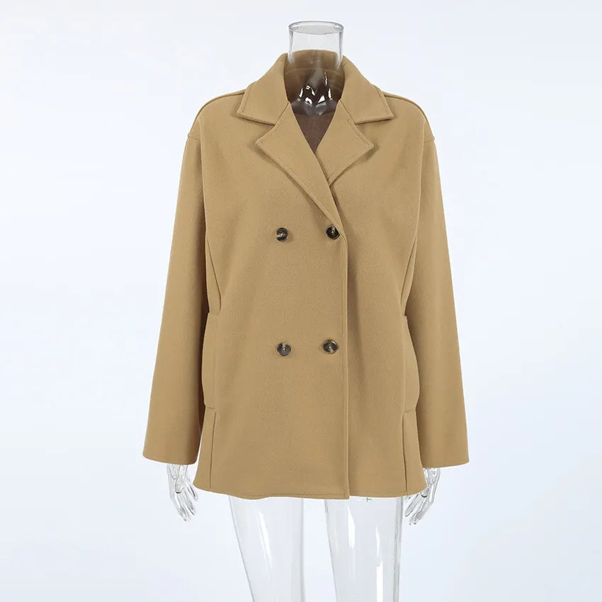 EB | elegante braune Wolljacke mit doppelter Knopfreihe, halblang