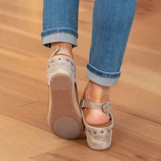 EB Sandalen Mit Keilabsatz