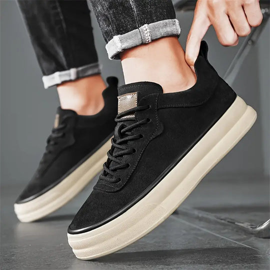 Low-Top Herrenschuhe EB