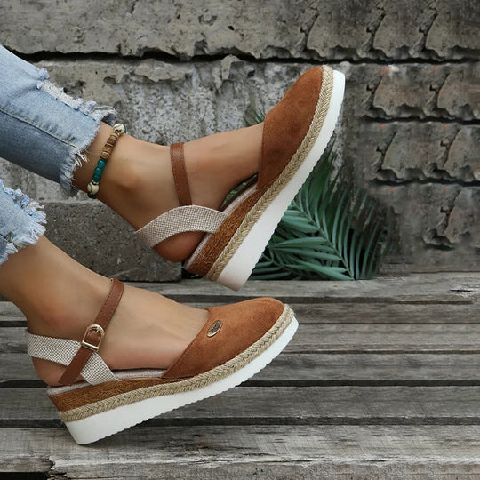 Vintage Wedge Sandalen EB