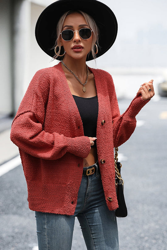 EB | Knopfleiste Cardigan mit fallen Schultern