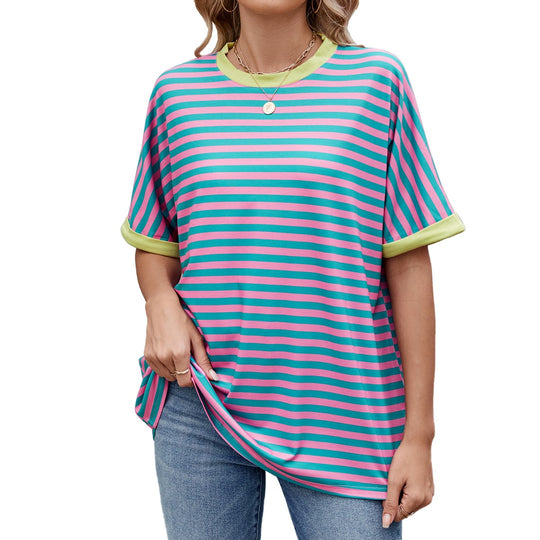 EB | Gestreiftes kontrastierendes T-Shirt