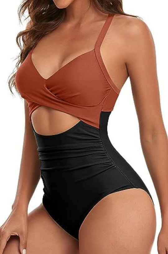 EB | Hohler rückenfreier Bikini mit engen Trägern