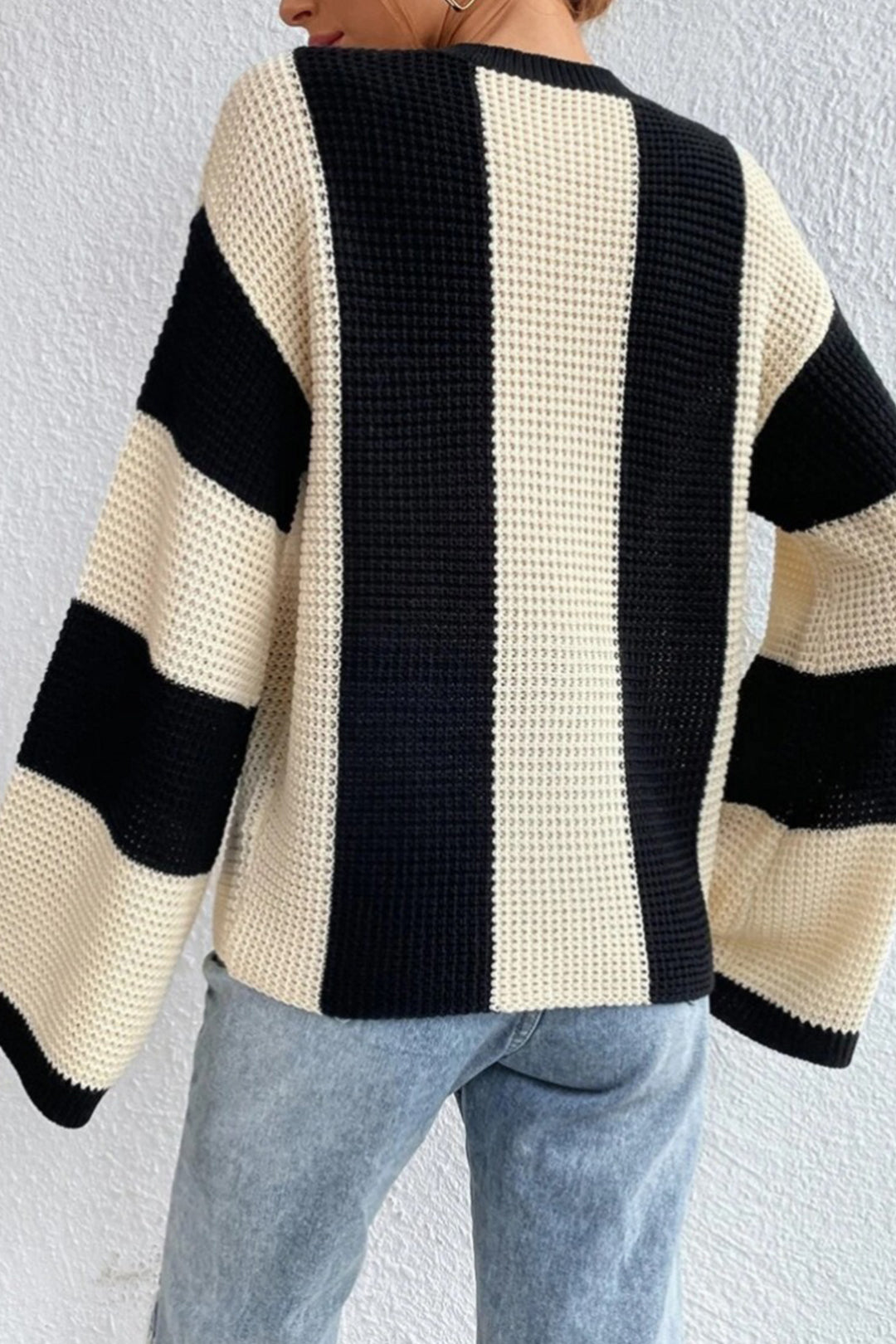 EB | Glocke mit Kontraststreifen Pullover mit Strickärmeln