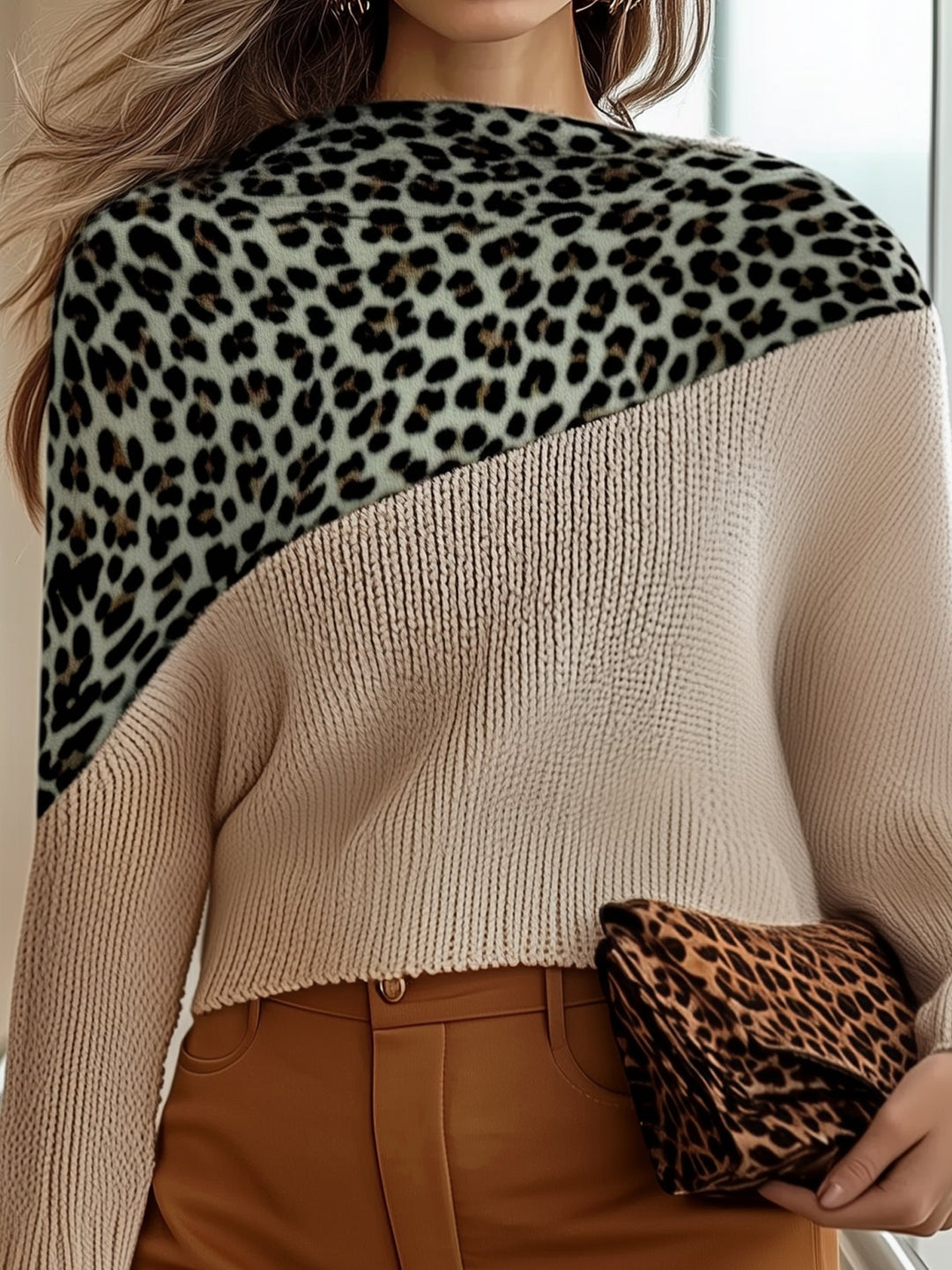 EB | Leopardmusterter Strickpullover Modern und Schick Einzigartiges Design