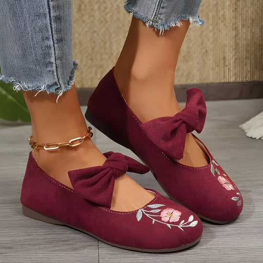 Felicidad | Modische flache Schuhe mit Blumenstickerei für Frauen EB