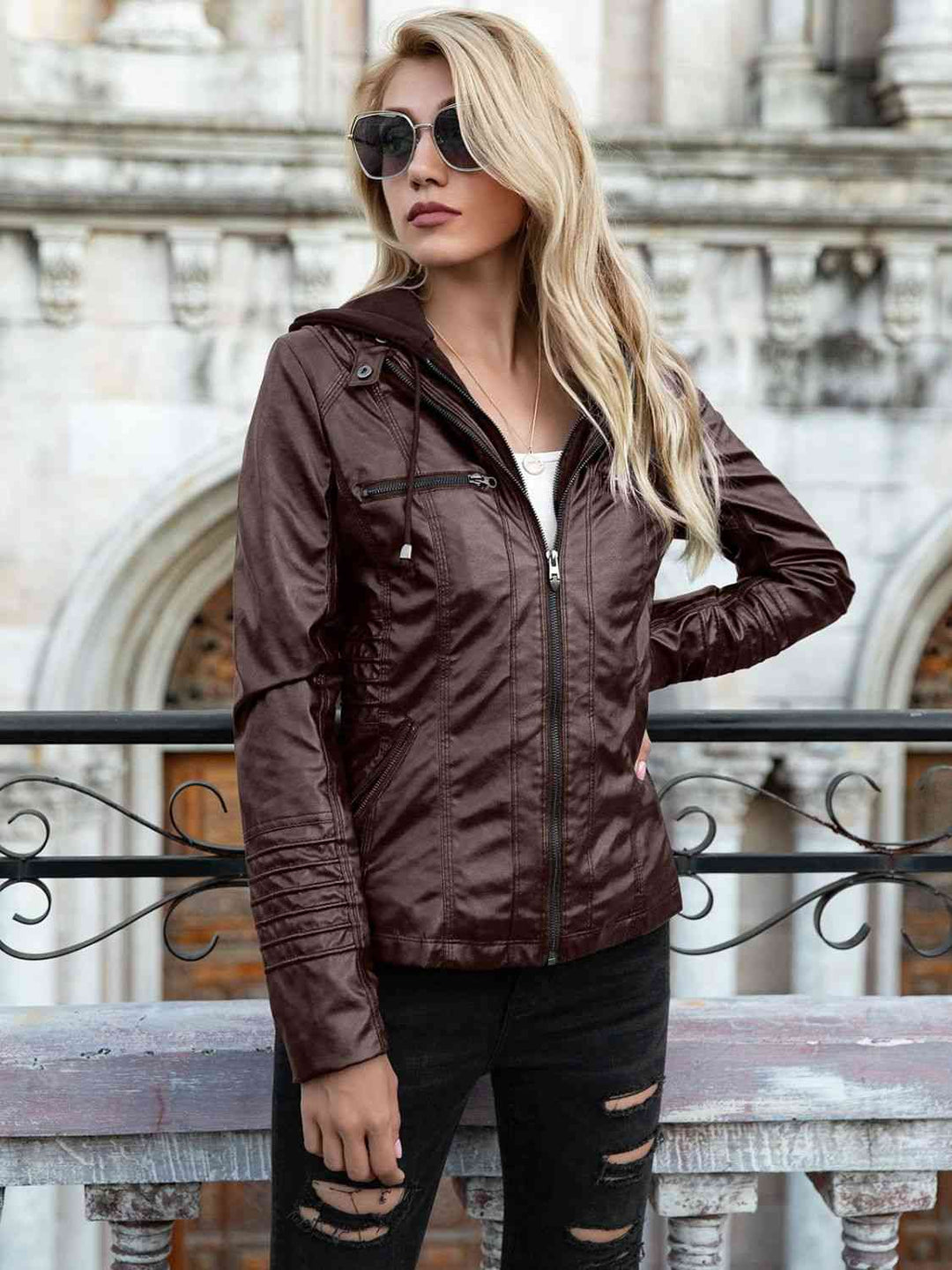 EB | PU-Jacke mit Kapuze und durchgehendem Reißverschluss