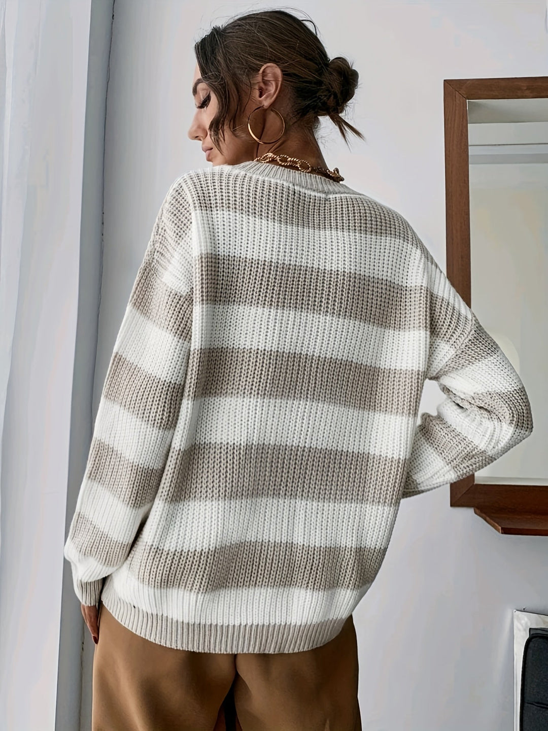 EB | Bequemer Gestreifter Pullover