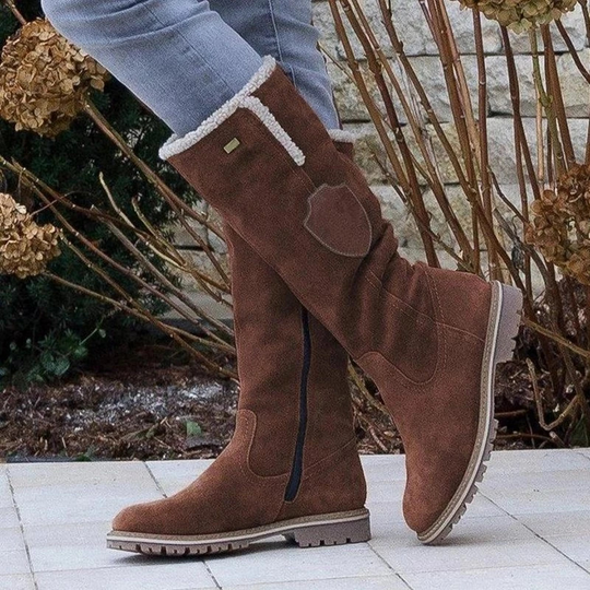 EB | Stiefeletten Bis Zur Mitte Der Waden – Wildleder-Finish – Plüschfutter – Profilsohle – Seitenreißverschluss