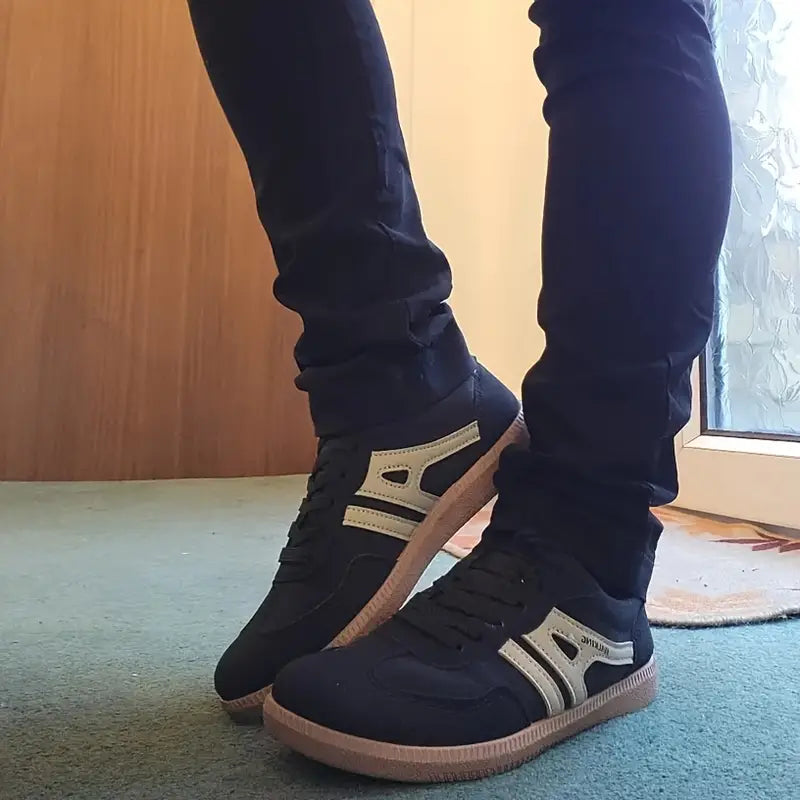 Damen lässige Turnschuhe mit niedrigem Absatz, Schnürung Mode Schuhe EB