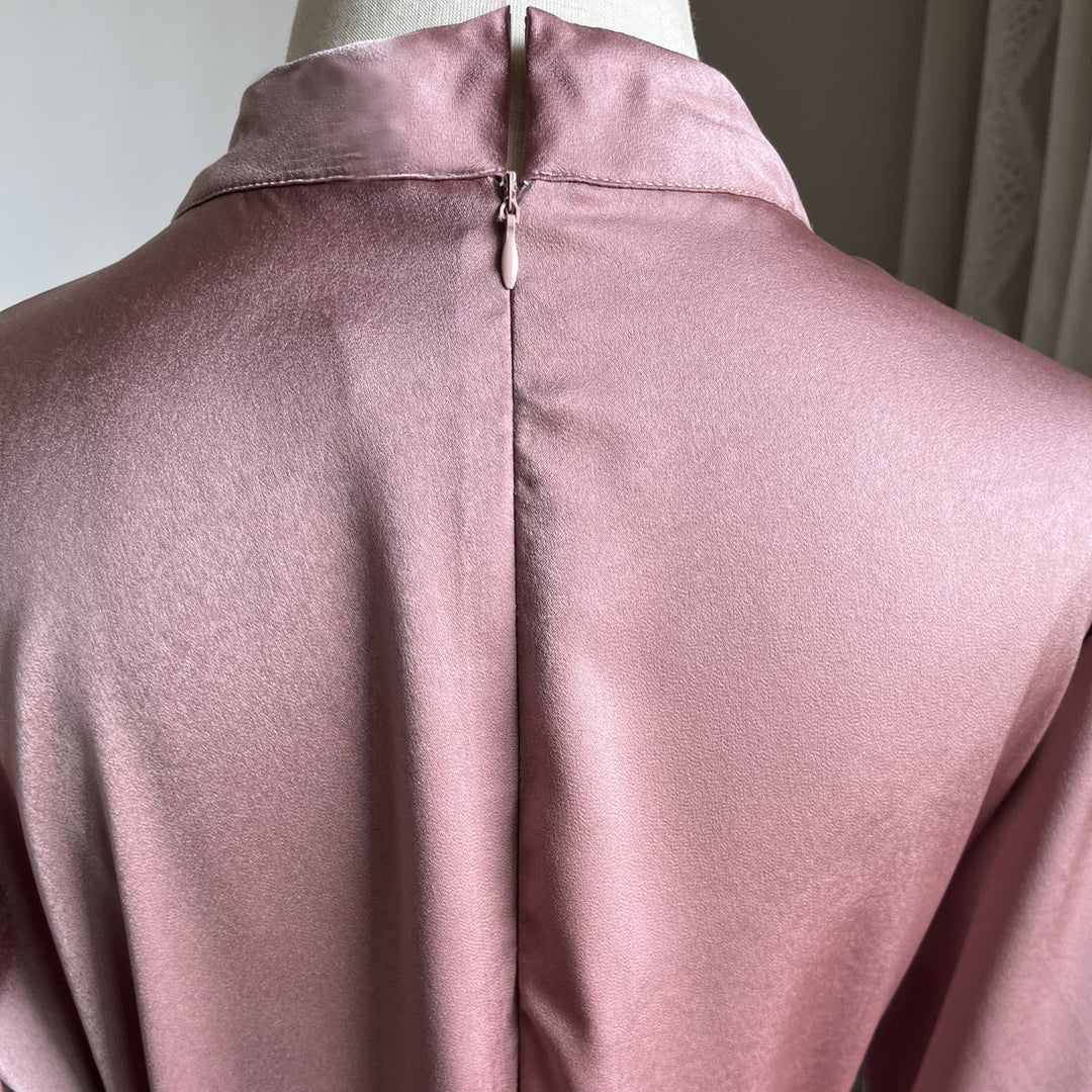 EB | Elegant Satin Gebundenes Kleid