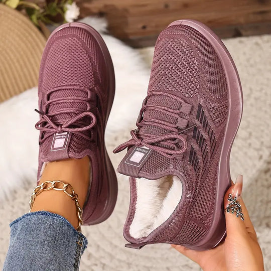 Bequeme Sportschuhe mit weichem Sohlenmaterial EB EB
