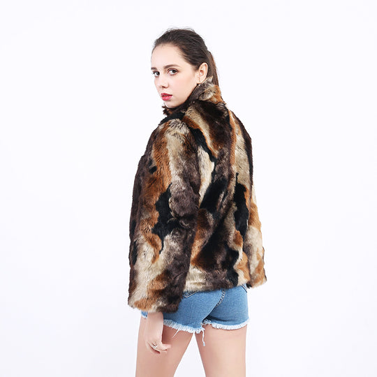 Damen Kunstpelzjacke mit hohem Kragen und modischem Design EB