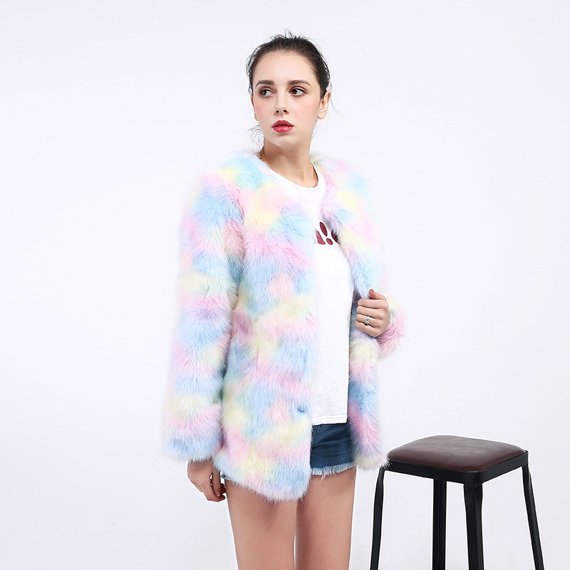Damen Verspielte Kunstpelzjacke mit bunten Pastelltönen EB