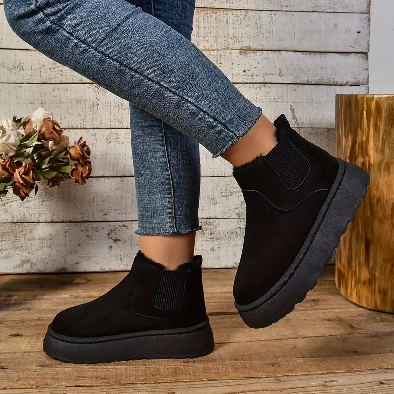 Trendige Stiefel mit ultraweichem Innenfutter EB