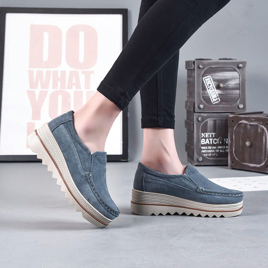 Damen Slip-On Mokassins mit bequemer Sohle und eleganter Oberflächenstruktur EB
