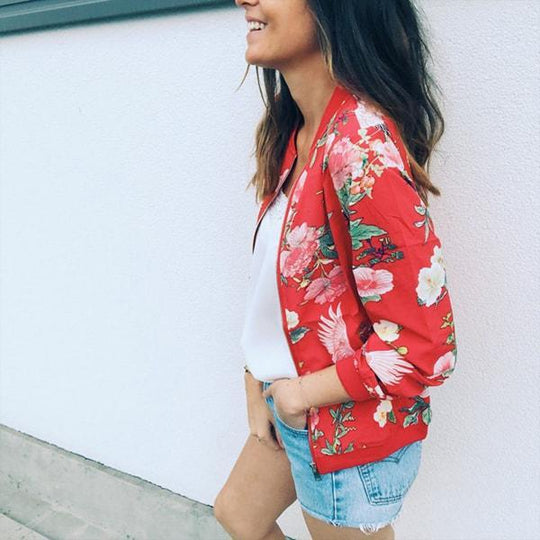 EB | Rote Jacke mit floralem Druck