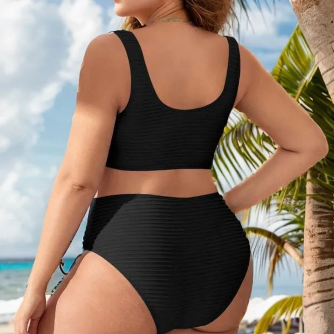EB | Schlanke hohe Taille plus Bikini