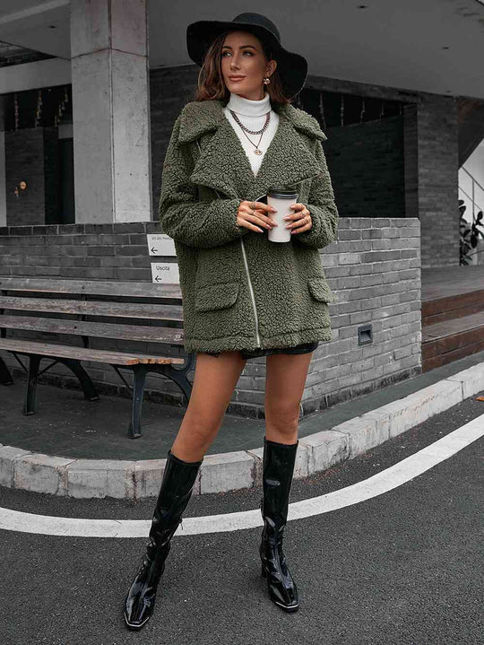 EB | Double Take Zip up Teddy Jacke mit Kragen