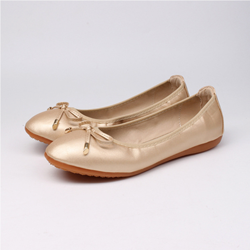 EB | Ballerinas mit Schleifenakzent