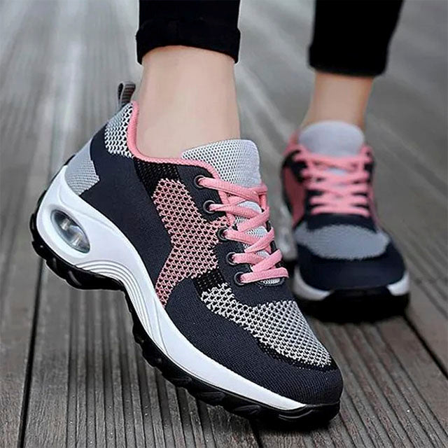 Atmungsaktive Farbblock-Sneaker EB