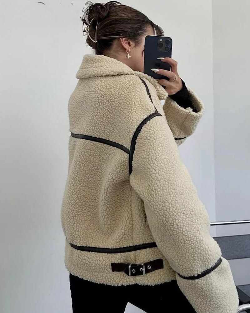 EB | Stilvolle Teddy-Jacke