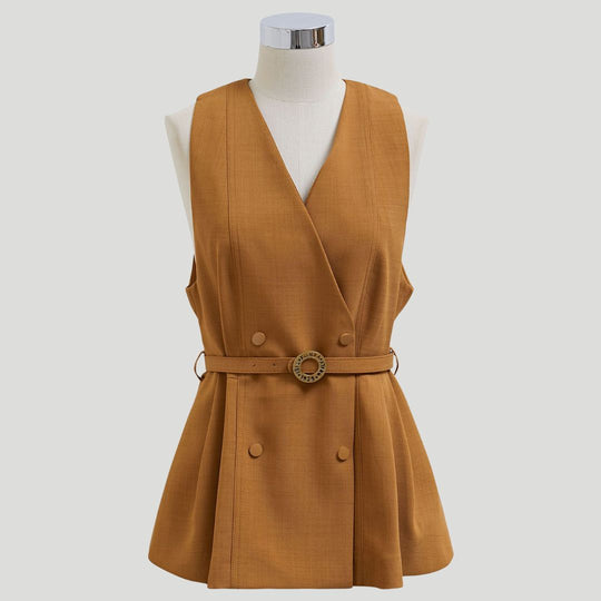 EB | Peplum-Jacke mit auffälligem Kragen und tailliertem Design