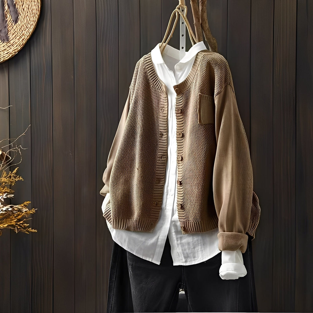EB | Klassische, locker sitzende Strickjacke für Frauen
