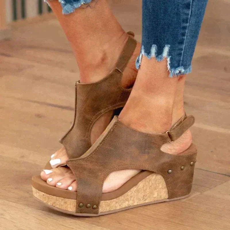 EB | Leder Keilabsatz Sandalen