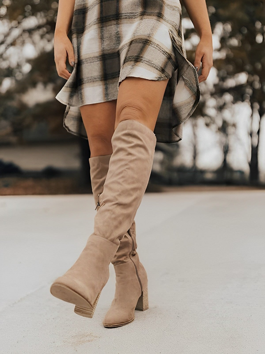 EB | Elegante Hohe Stiefel mit Absatz